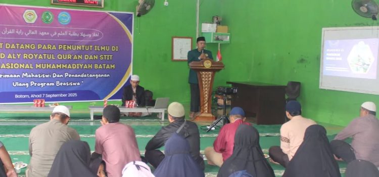 Acara Penerimaan Mahasiswi Baru Ma’had Aly Royatul Qur’an sekaligus Penandatanganan Ulang Program Beasiswa berjalan dengan lancar.