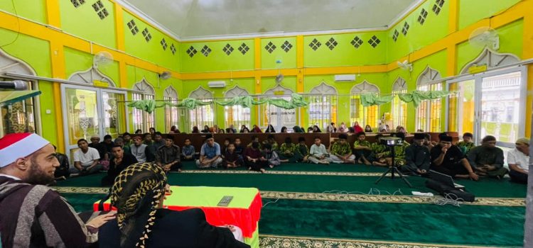 Alhamdulillah 🤍✨ Safari dakwah di Masjid Sunnaturrasul Batu Aji bersama Syeikh Dr. Samih Salim حفظه الله telah selesai dengan penuh keberkahan. Alhamdulillah 🤍✨ Safari dakwah di Masjid Sunnaturrasul Batu Aji bersama Syeikh Dr. Samih Salim حفظه الله telah selesai dengan penuh keberkahan.